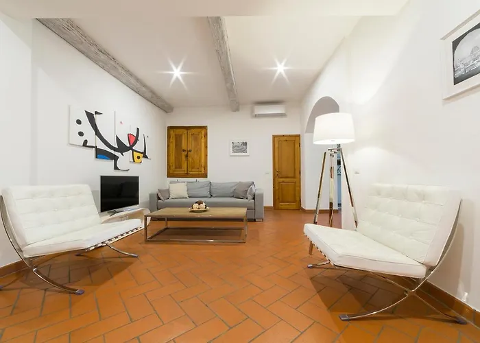 Santa Maria Novella 6 Sleeps Near The Central Station